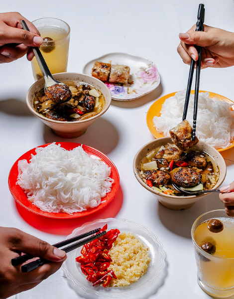 Grilled bun cha pork over stringy noodles