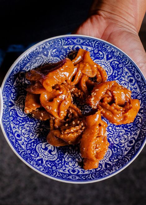Chebakia pastries soaked in honey and sesame seeds
