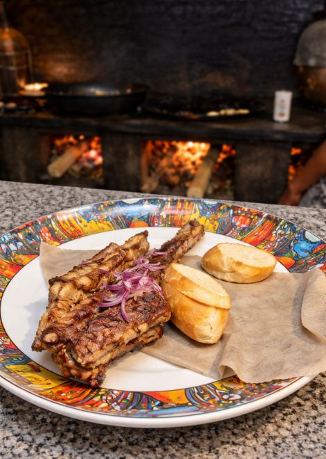 Roasted 'tibs' beef ribs served with mixed awaze chilli dips