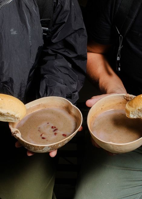 Warm atole shuco, El Salvador's distinctive fermented corn drink.