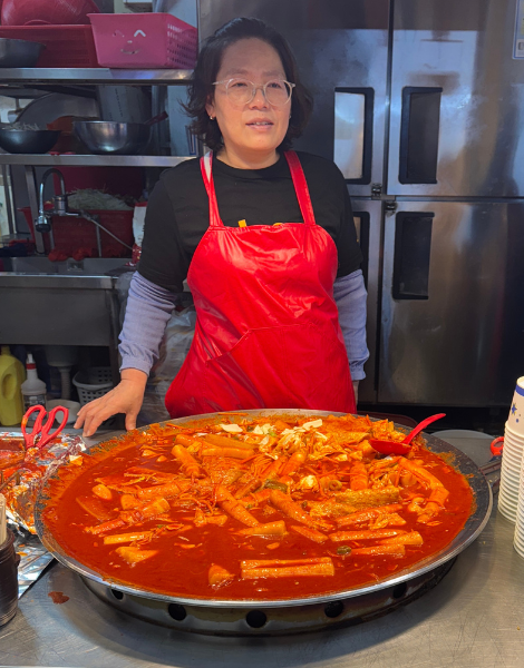 Velvet-glazed tteokbokki speciality