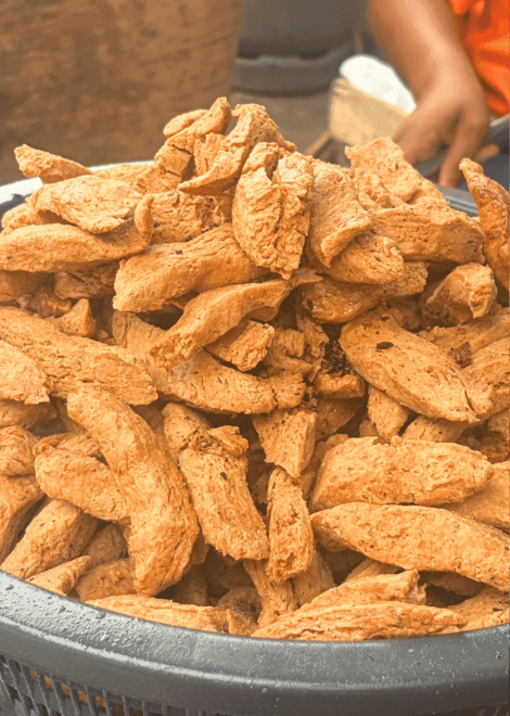 Sweet, crumbly poloo packed with fragrant coconut.