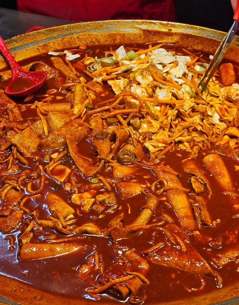 Tackle the iconic tteokbokki