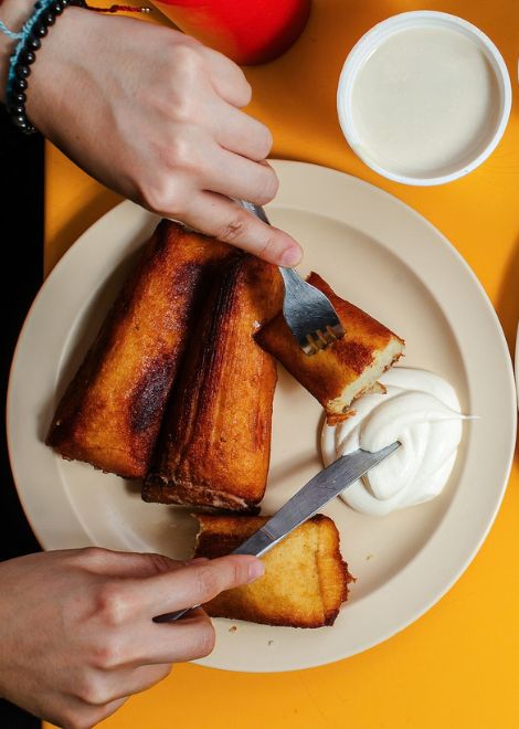 Feast your way through San Salvador with 15+ lunchtime tastings.