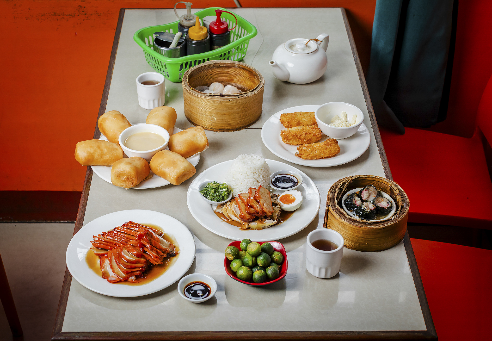 Visit a family-owned teahouse with delicious dim sum 
