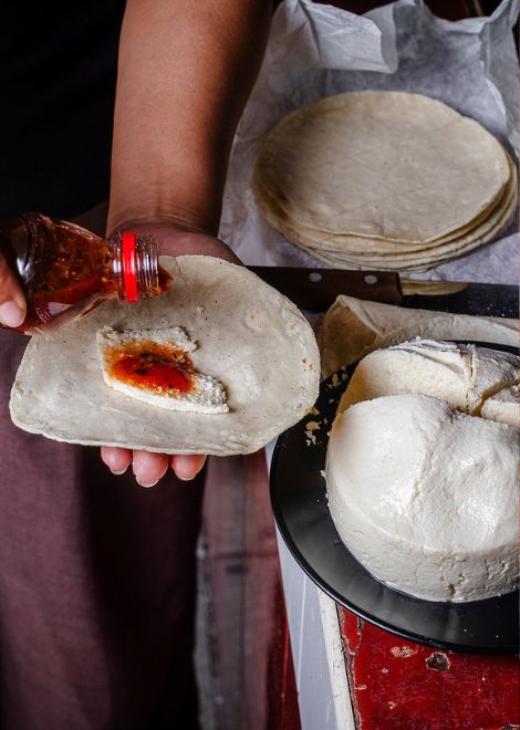 Join our daily Puerto Vallarta lunch tour with 14+ tastings