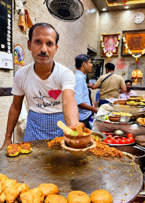 Meet the tamatar chaat master of Varanasi.