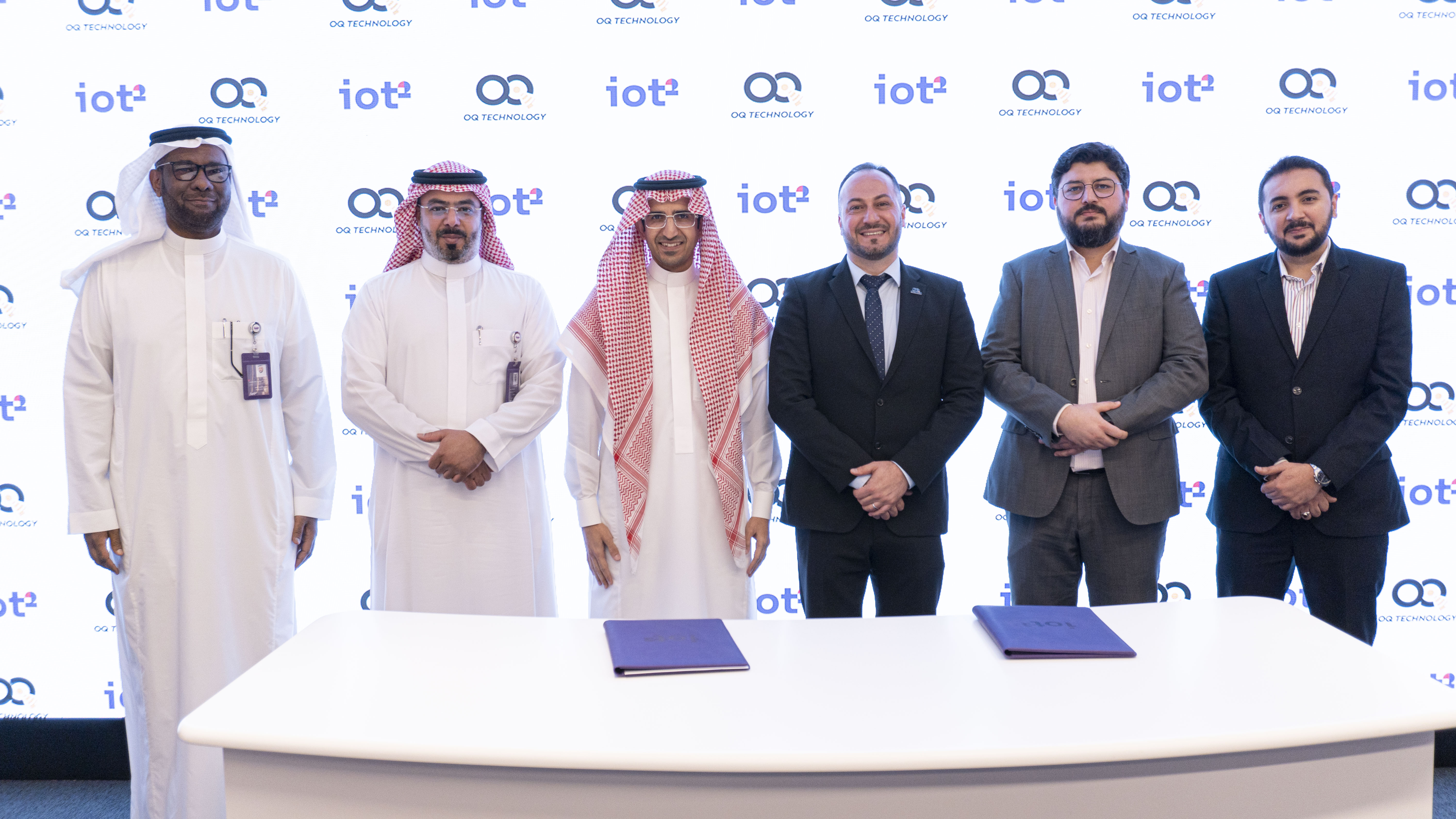 iot square and OQ teams during the partnership signing ceremony in Riyadh