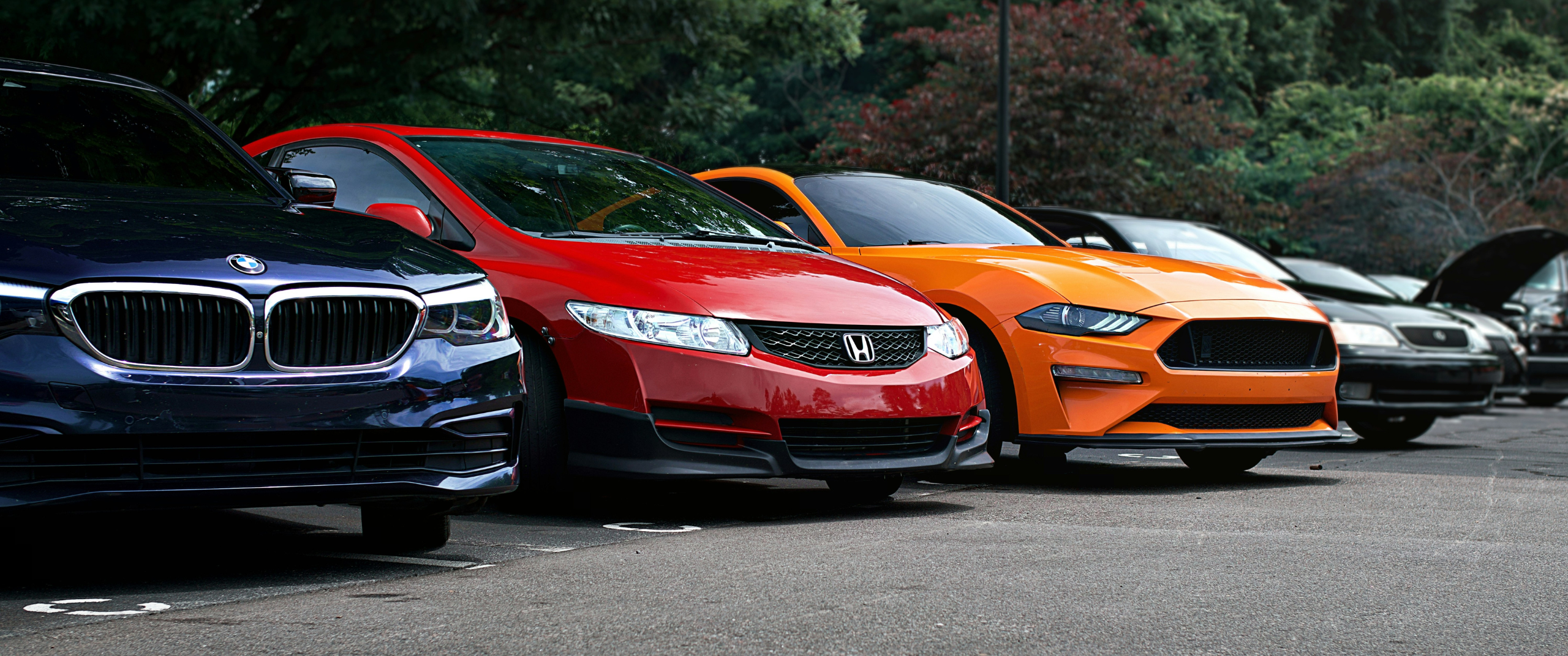 Does car colour affect its resale value?