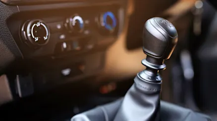 Why manual drivers are a rare breed in Australia