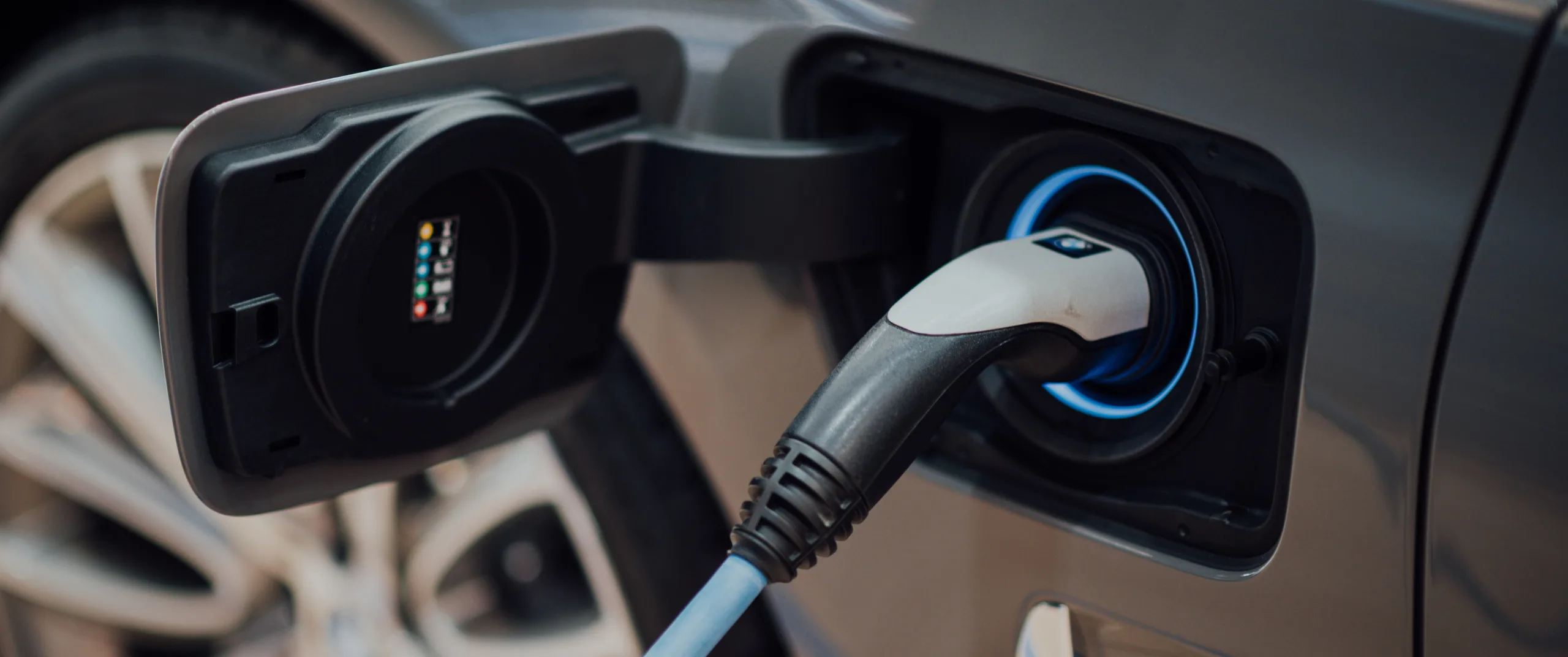5 things to consider before buying an EV