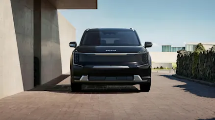 Hybrids & low kms: Carma’s 2024 used car market forecast