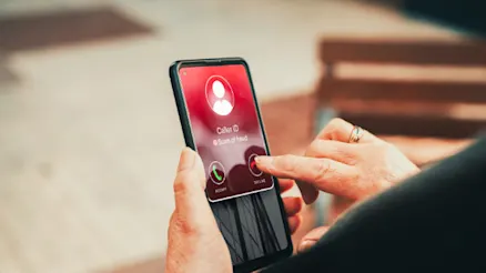 How to sell a car and not get scammed