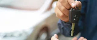 The perks of selling your car to a dealership vs. privately