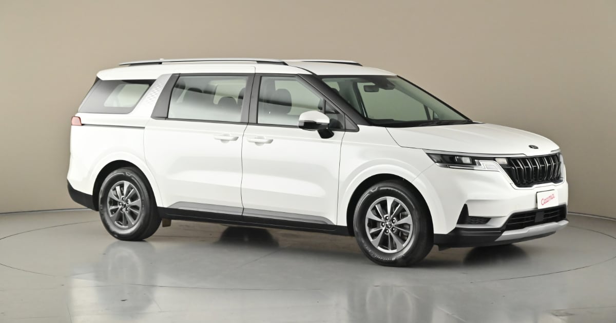 Used Kia Carnival for Sale | Carma