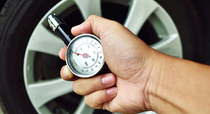 The importance of regularly checking your tyre pressure