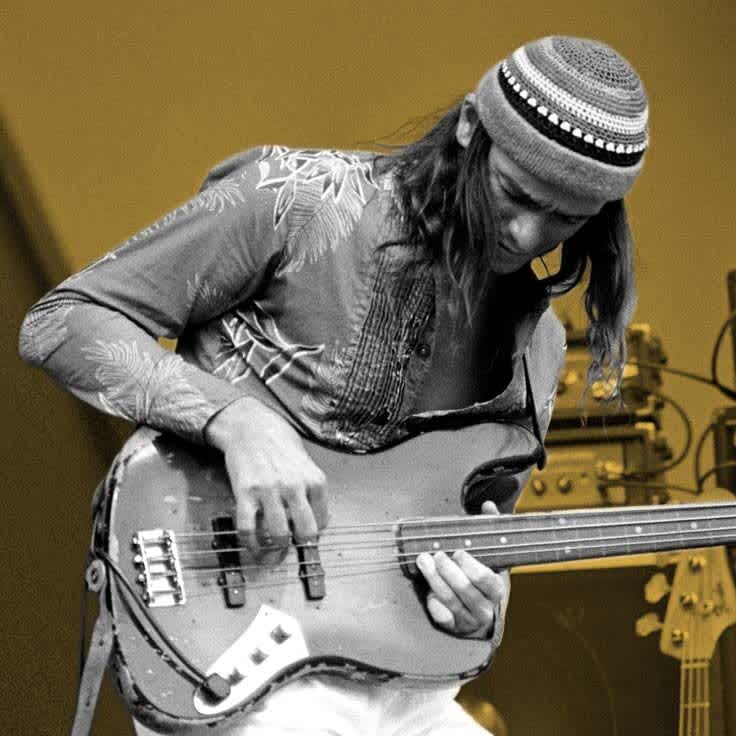 Jaco, Geddy and Flea Can't Be Wrong: The  Story of the Jazz Bass