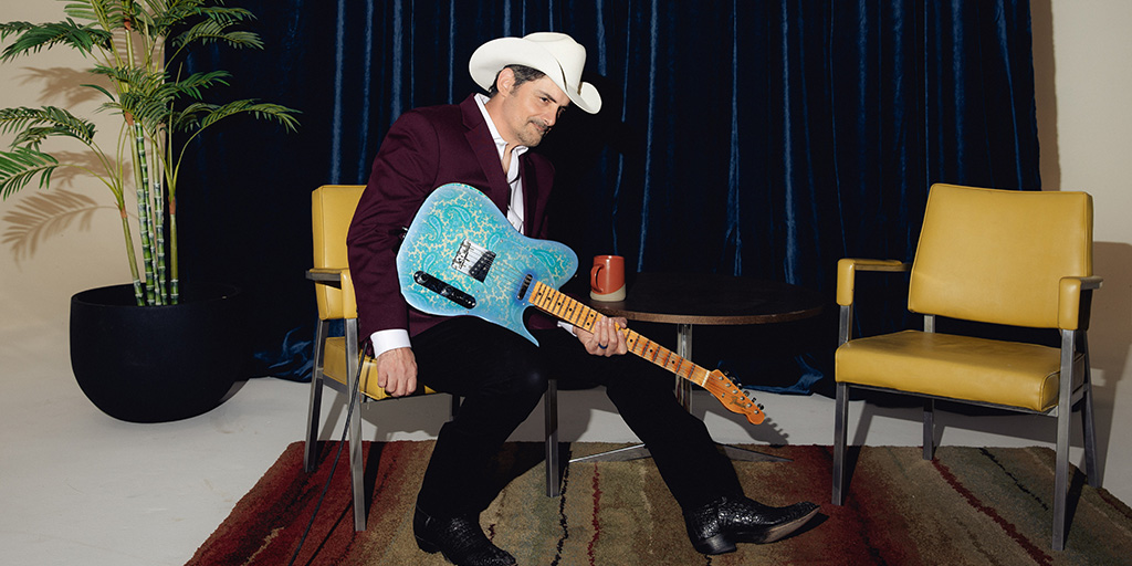 Web_Fender_05_06_25_Brad_Paisl