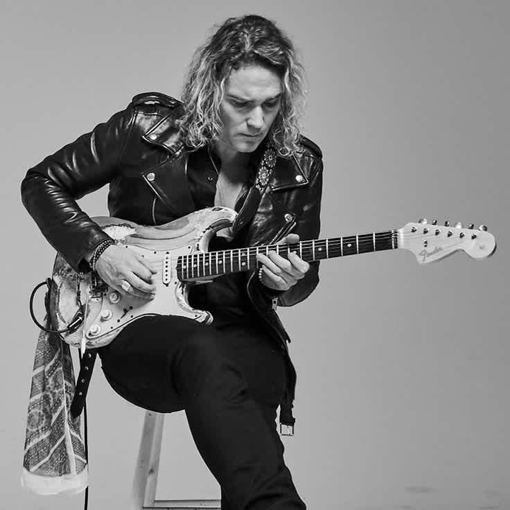 Insider's Guide To Electric Blues Guitar Techniques with Philip Sayce