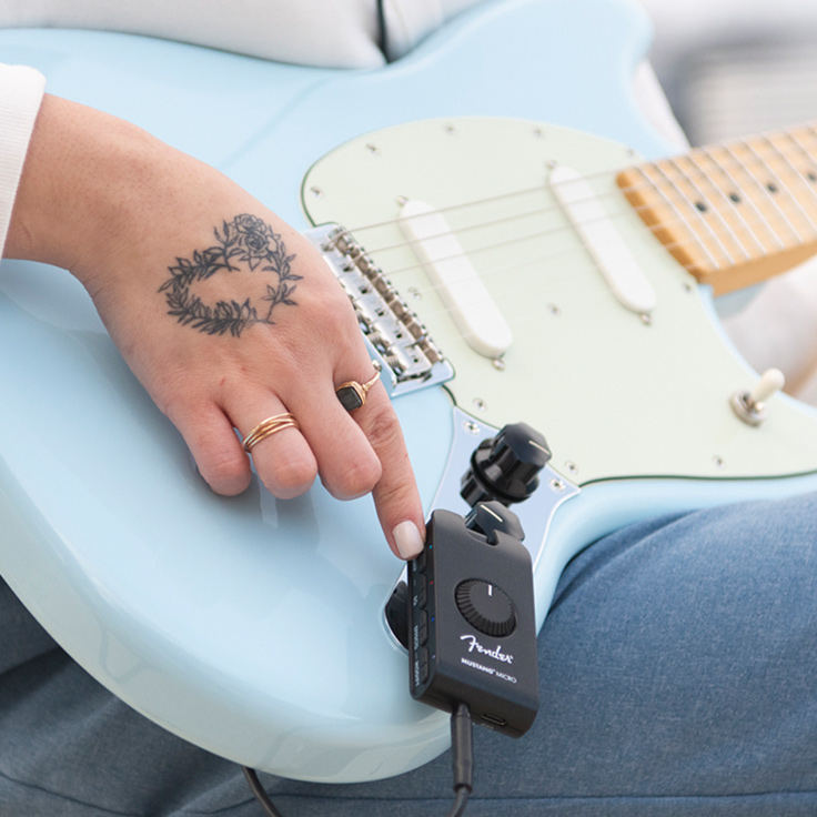 Mustang™ Micro: The All-in-one Headphone Guitar Amplifier