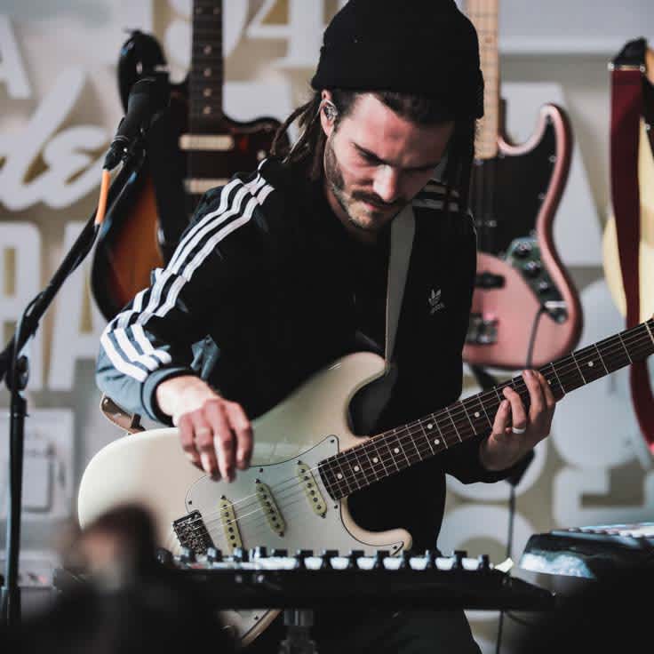 Fender Sessions: Featuring FKJ