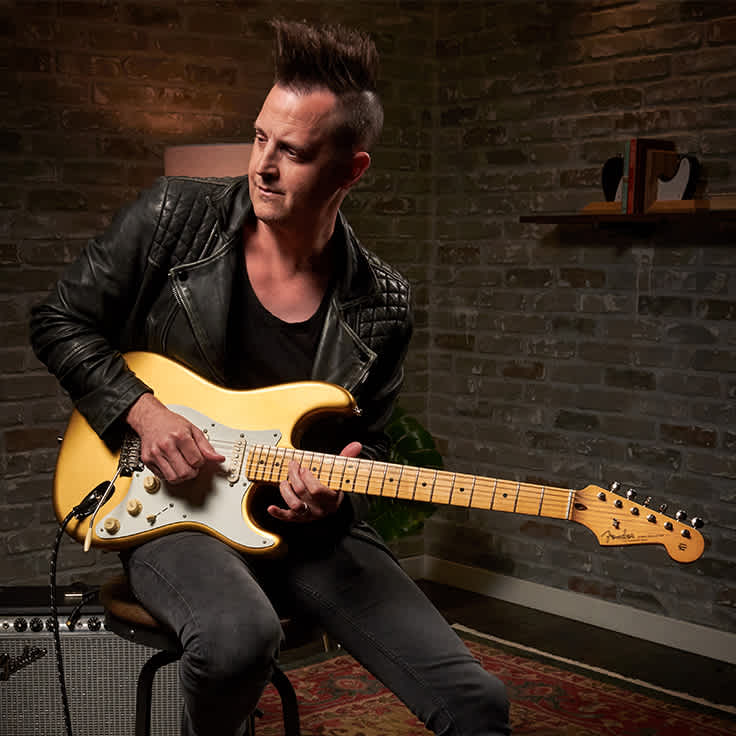 Making a Connection: The Lincoln Brewster Stratocaster