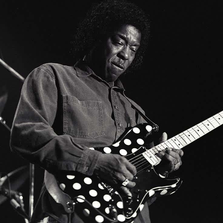 17 Famous Blues Songs To Learn on Guitar