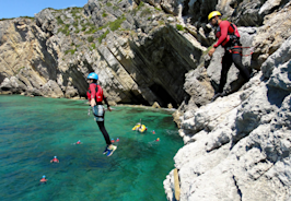 Spannendes Coasteering-Erlebnis