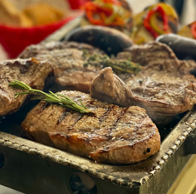 Barbecue et Striptease image