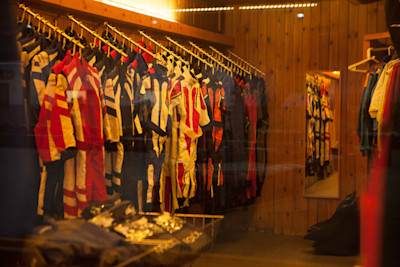 Karting en intérieur ou extérieur image