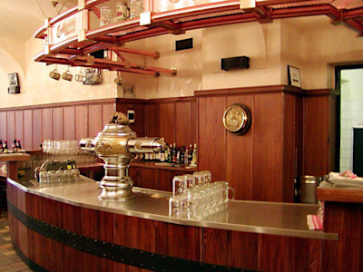 Traditionelles Dinner mit Getränke-Flatrate image