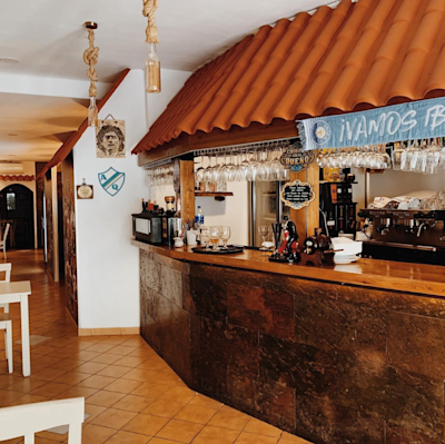 Barbecue et Striptease image