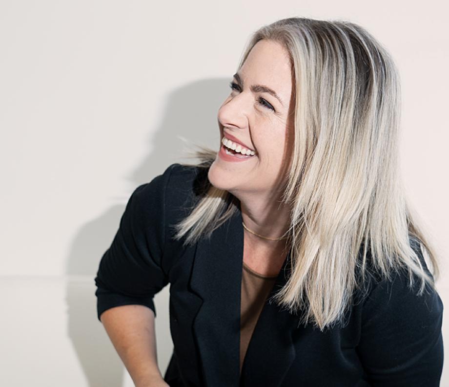Photo of Julie smiling