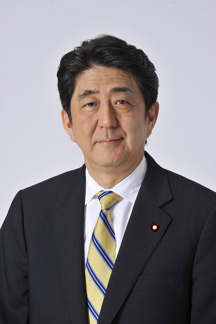 Shinzo Abe Official 2015 Portrait| Prime Minister of Japan Official | Published under CCA 4.0 license 