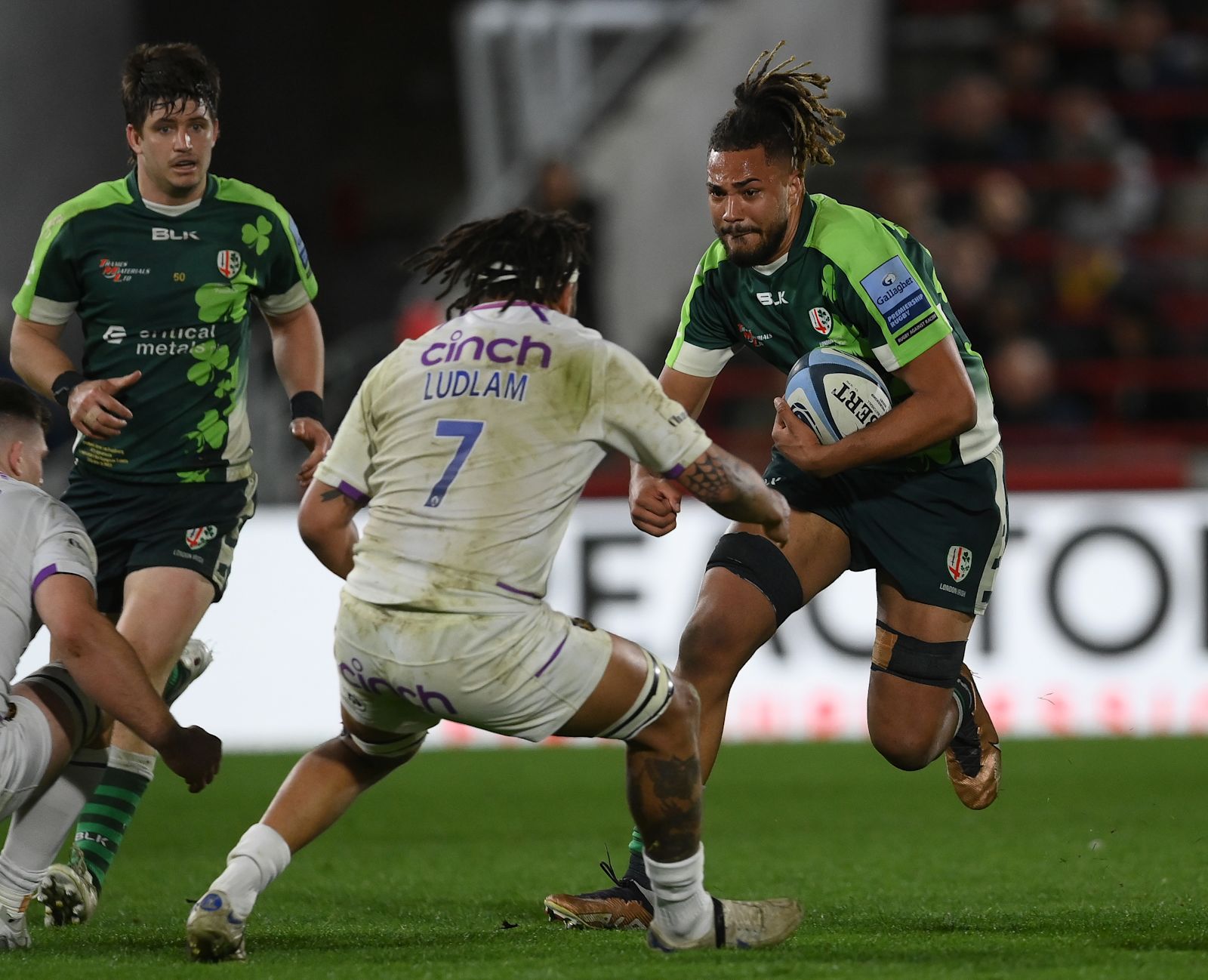 Chandler Cunningham-South carrying in Premiership action