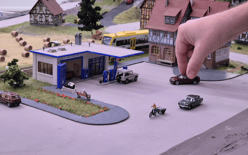 Small-Worls-gas-station-and-hand Small-Worls-gas-station-and-hand