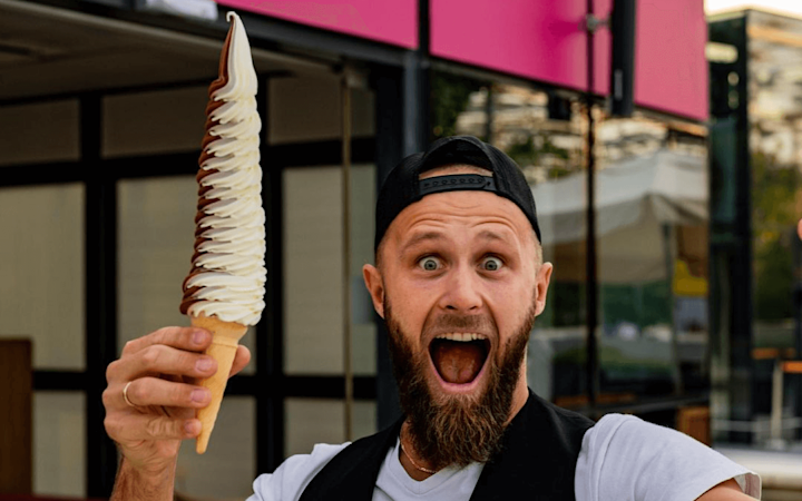 Milky Hero 1440x900 3