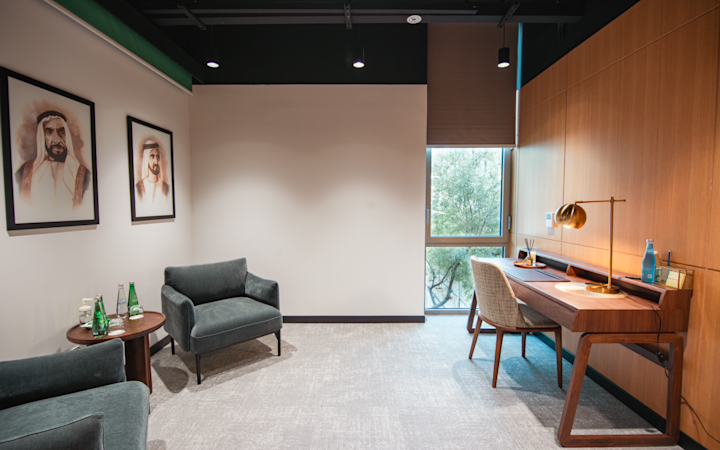 Green room | Capacity: 4