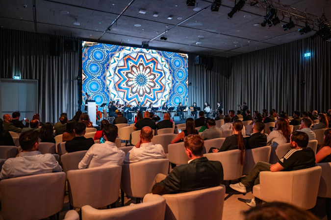 Conference240131-SS2 8235-L-compressed
