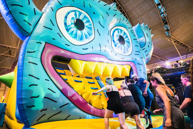 tgo-monster-inflatable