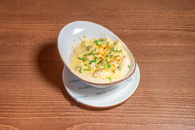 Cauliflower Cheese (D) (V)