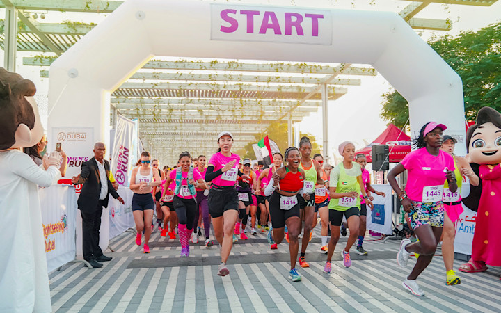 1440 x 900 Expo She RUN 3 1440 x 900 Expo She RUN 3