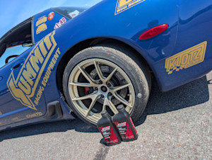 Mike Kubiak uses KE-955 Pure Estorlin Racing 15W-50 to protect the LS3 powerplant of his 2003 Summit Racing Chevrolet Corvette Z06. 