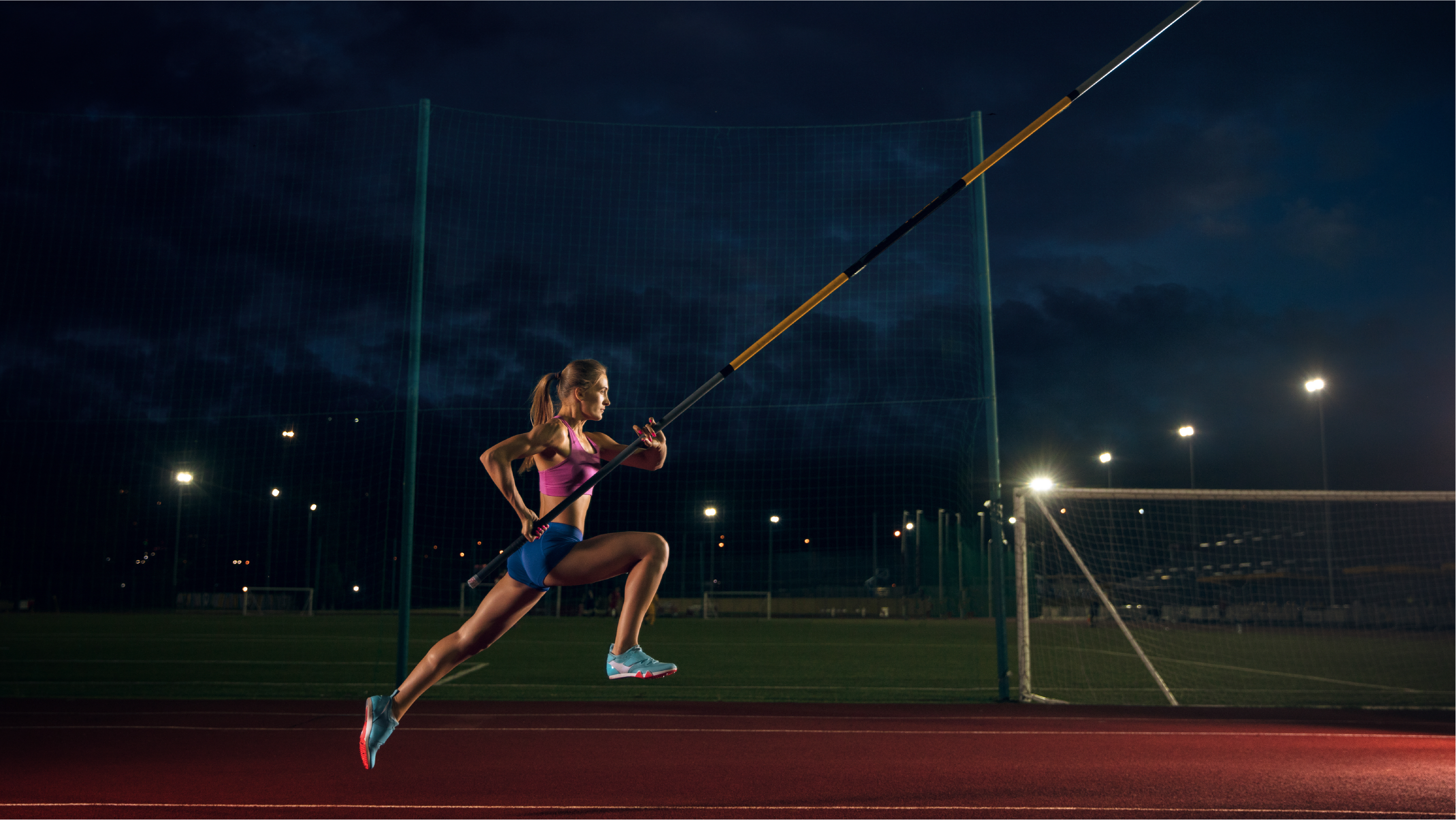 POLE VAULT