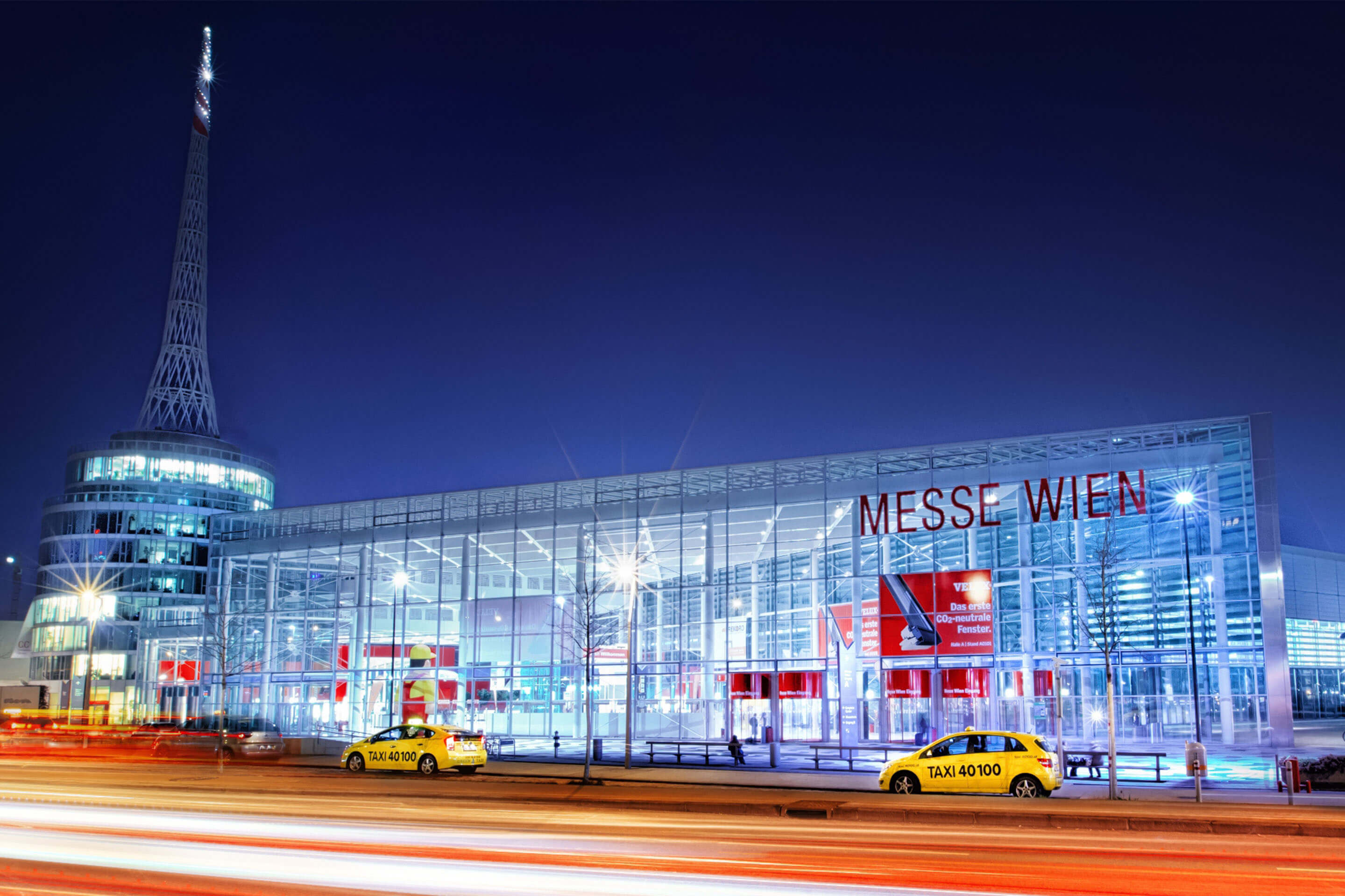 Foto: Messe Wien bei Nacht