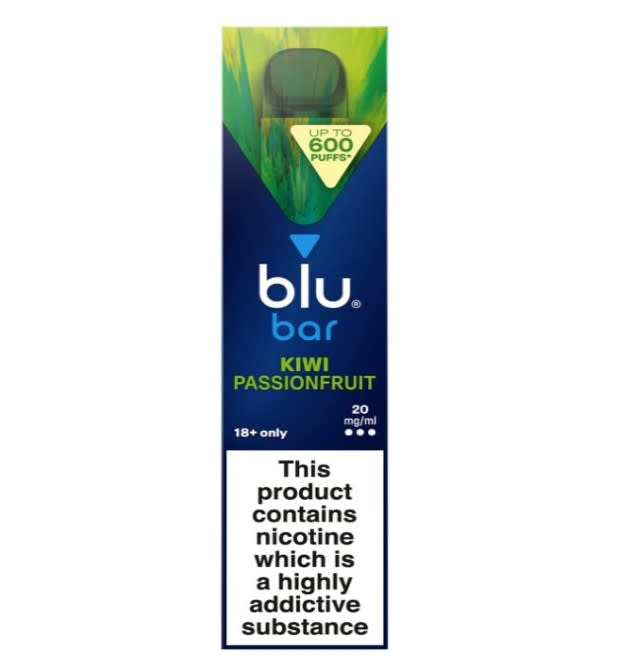 BLU BAR DISP PACK Kiwi Passion Fruit