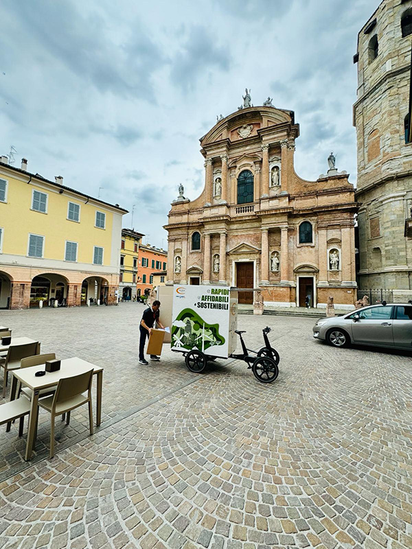 GREENBIKE Piazza dei Leoni