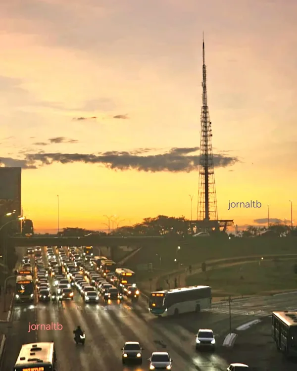 Cai a noite