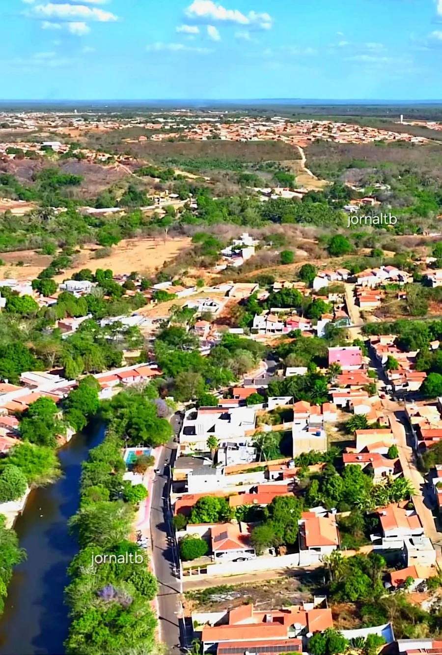 Foto via drone do Isaías Chaves