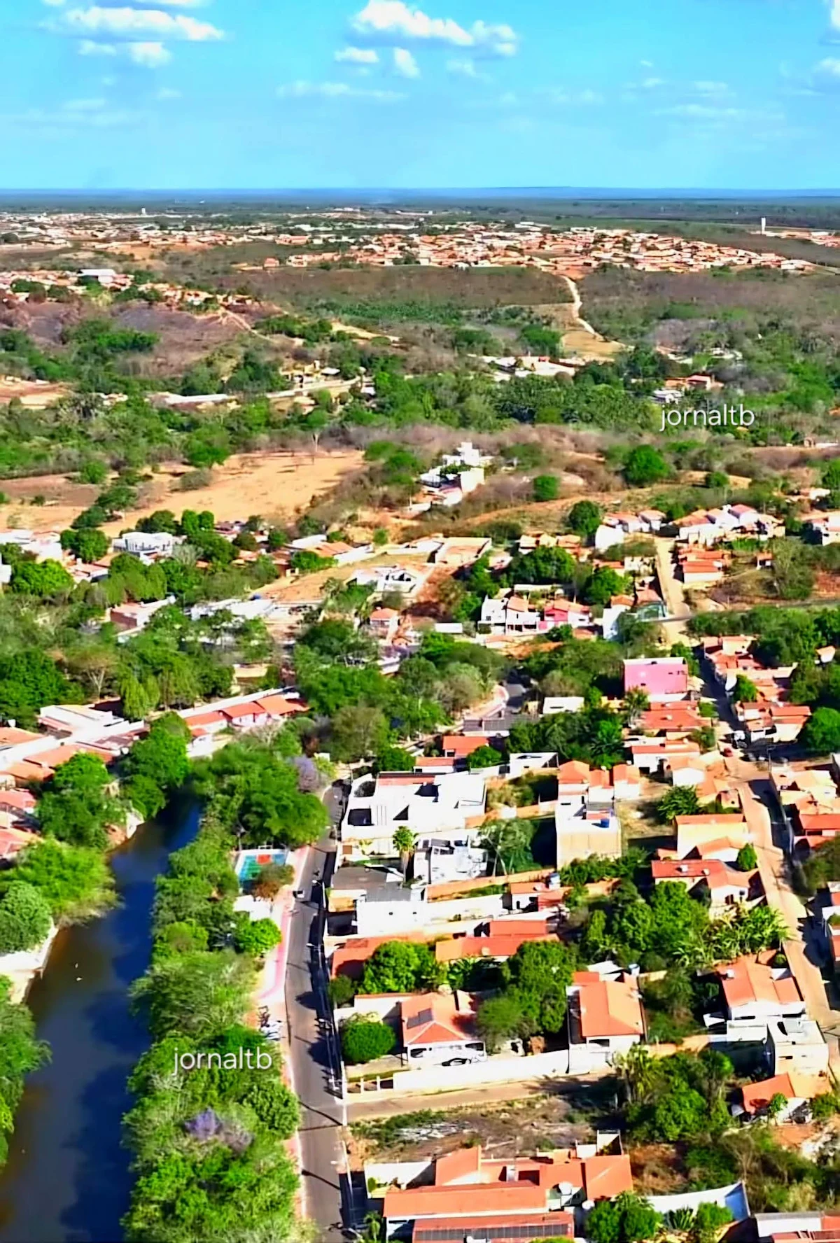 Foto via drone do Isaías Chaves